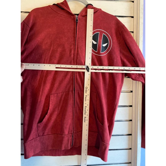Marvel Deadpool unisex full zip hoodie sweatshirt size medium red DEADPOOL sleev - Picture 13 of 13